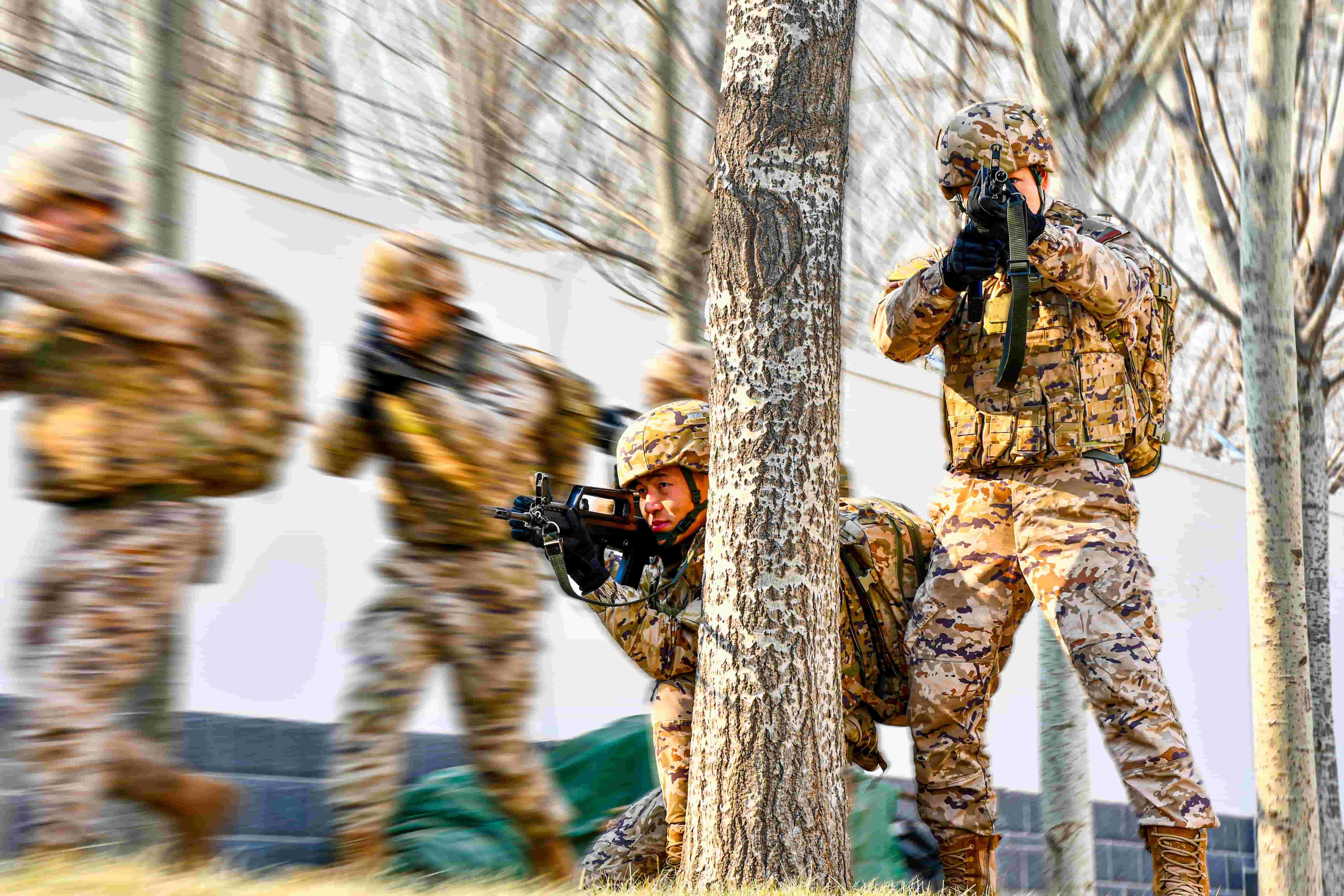 6武警天津总队执勤一支队官兵迅速切换状态,以昂扬姿态全面投入新年度工作训练。王良 摄.jpg